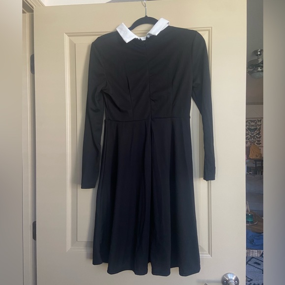 Wednesday Addams Costume Dress - Picture 2 of 4